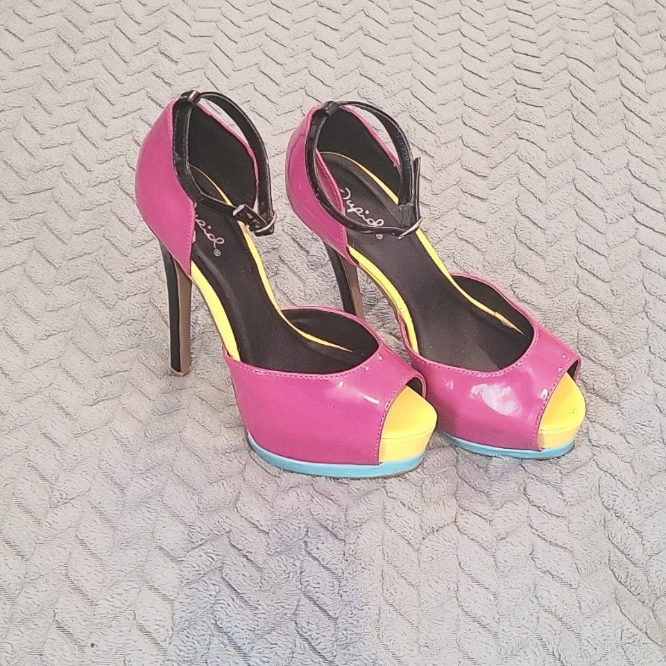 Qupid Brand Sexy Stilettos